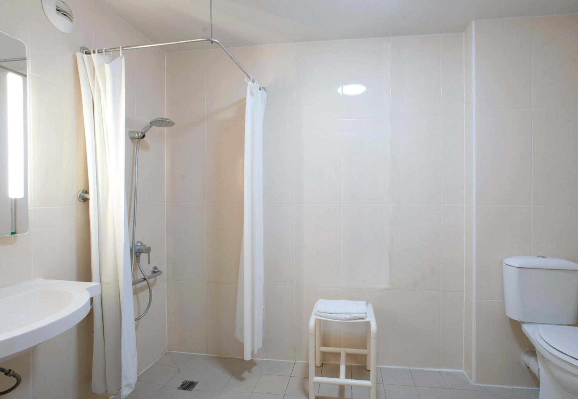 B&B Hotel Louveciennes Le Port-Marly Dış mekan fotoğraf